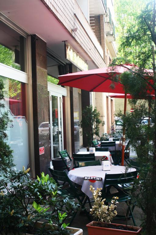 Domus Hotel Alessandria Ngoại thất bức ảnh