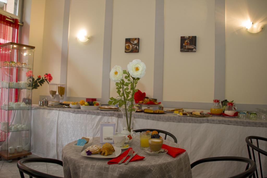 Domus Hotel Alessandria Ngoại thất bức ảnh