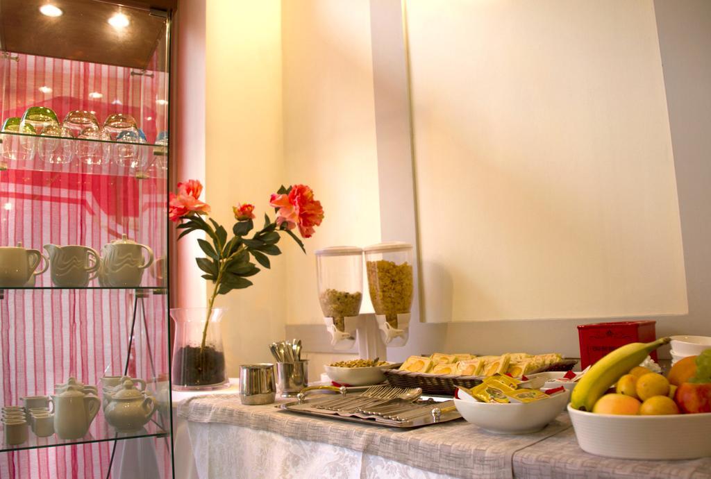 Domus Hotel Alessandria Ngoại thất bức ảnh