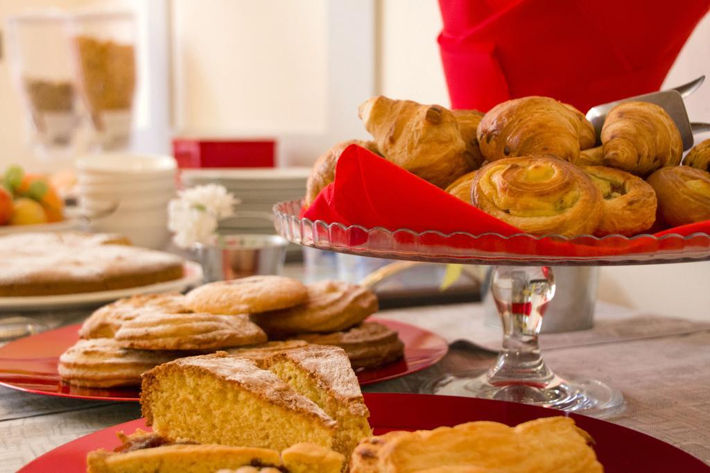 Domus Hotel Alessandria Ngoại thất bức ảnh