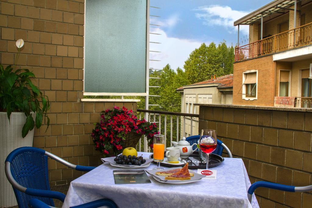 Domus Hotel Alessandria Ngoại thất bức ảnh